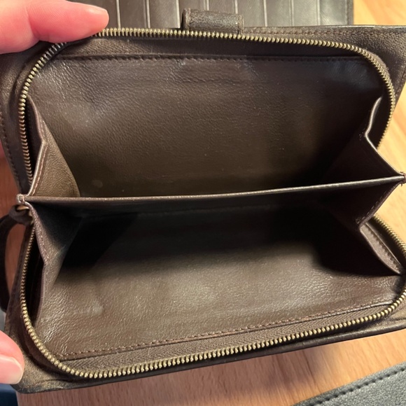 Authentic Bottega Veneta Leather Intrecciato Long Wallet - Picture 8 of 9